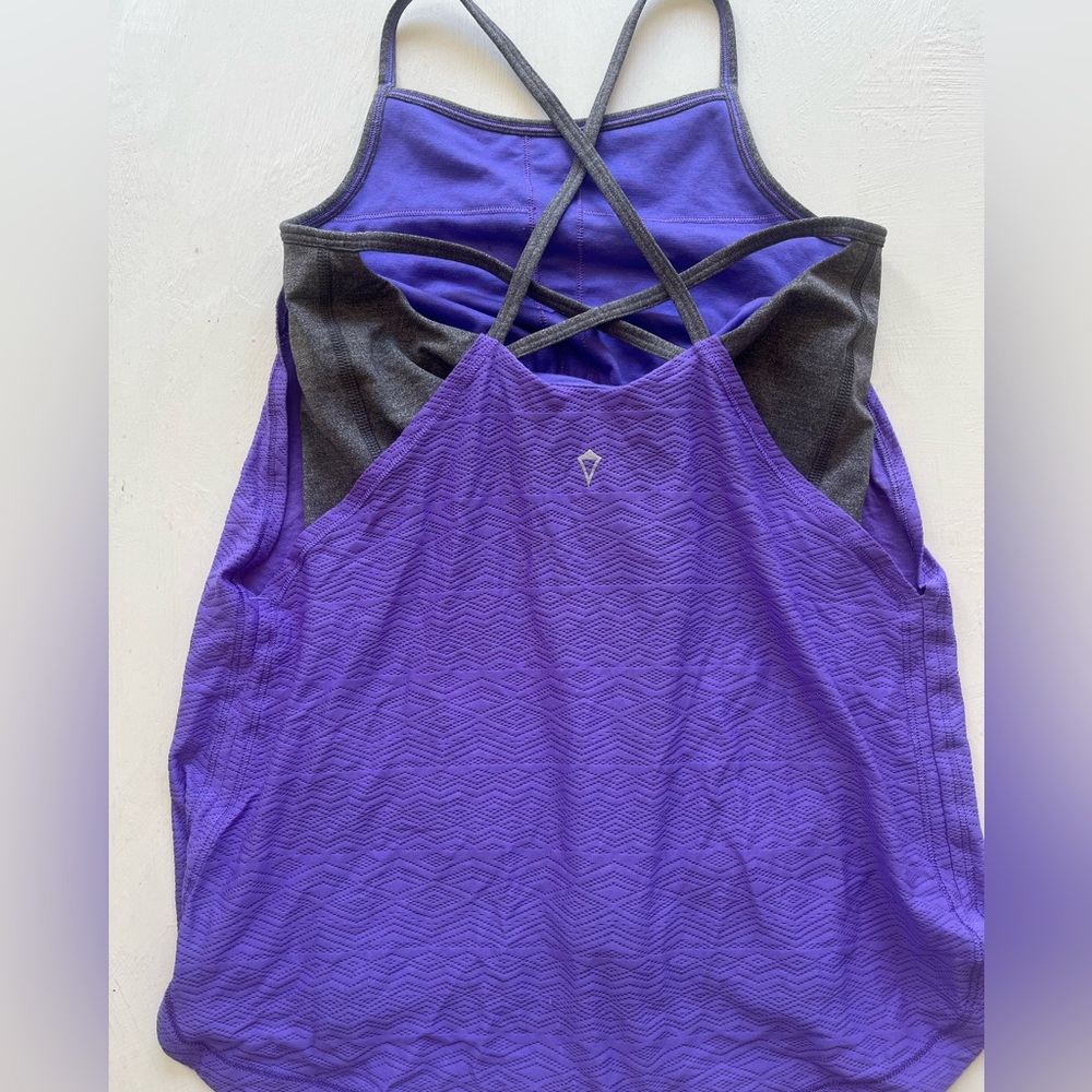 IVIVVA BY LULULEMON tank top girls size 12